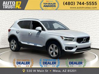 2021 Volvo XC40