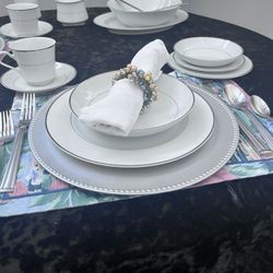 Vintage 1950s  Berkeley China - Liana Platinum- 10 Pc Place Setting Plus Serving Dishes - Made In Japan