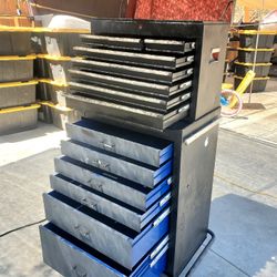 Tool Box 🧰 Used No Key 26"W 58"h  