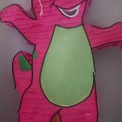 Barney Piñata