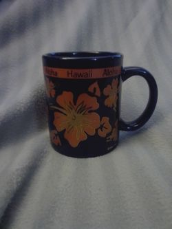Vintage Cobalt Blue Gold Guilded Hibiscus Hawaii Aloha Floral Mug