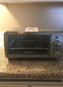 BLACK+DECKER 4 Slice Toaster Oven - Silver - TO1700SG