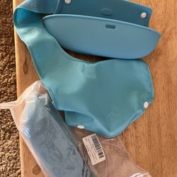 Babelio Silicone Bibs W/ Catcher 