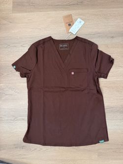 NEW/Mediclo TENCEL Sal‎ ‎Essential Scrub Top -Coffee Brown/Small / Short sleeves
