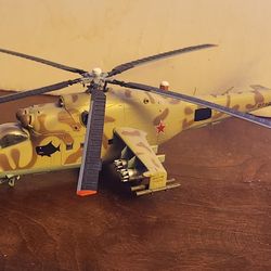 1:72 Scale Mi24 "Hind" Russian Attack Helicopter Model