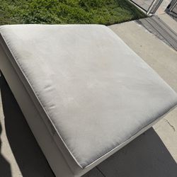 Ottoman Beige 