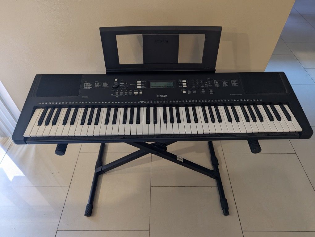 Yamaha PSR EW310 Portable Piano