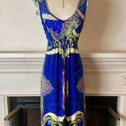 One World Printed Sleeveless V-Neck Maxi Dress