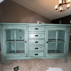 Entertainment Cabinet - pick Up From Second Story 