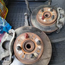 96-00 Honda Civic Ek or 94-01 Acura integra Right and Left spindle 