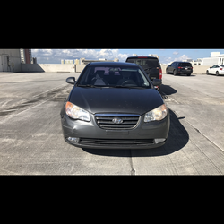 2009 Hyundai Elantra grey sedan