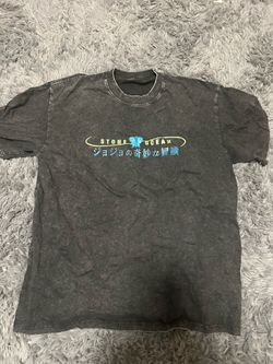 Jolyne Kujo shirt large