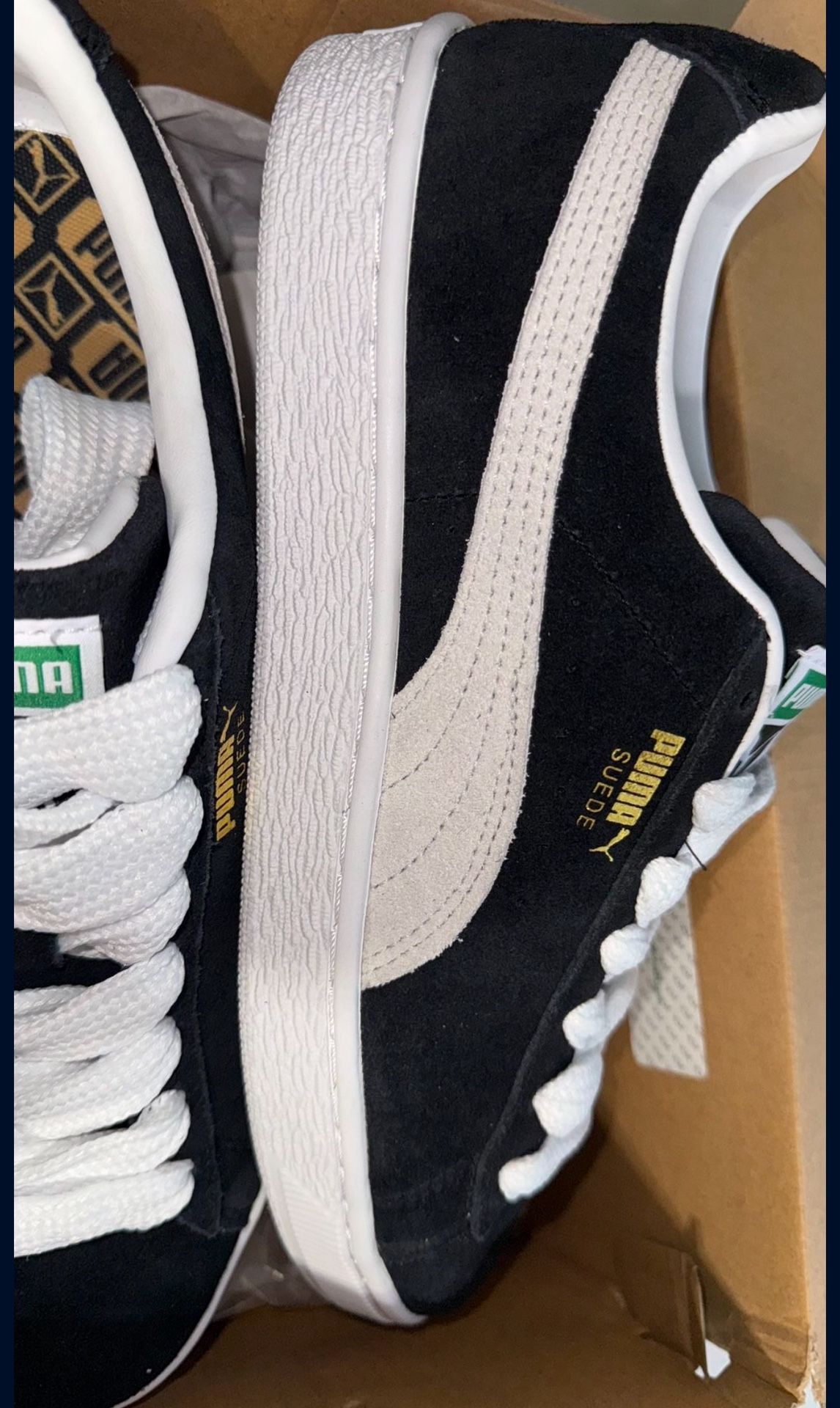 Puma, black and white , suede classic XXl, 7.5 mens shoes, mens shoes, pumas, NEW