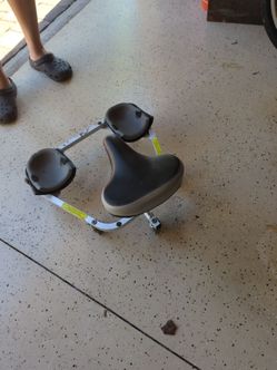 Tile knee creeper