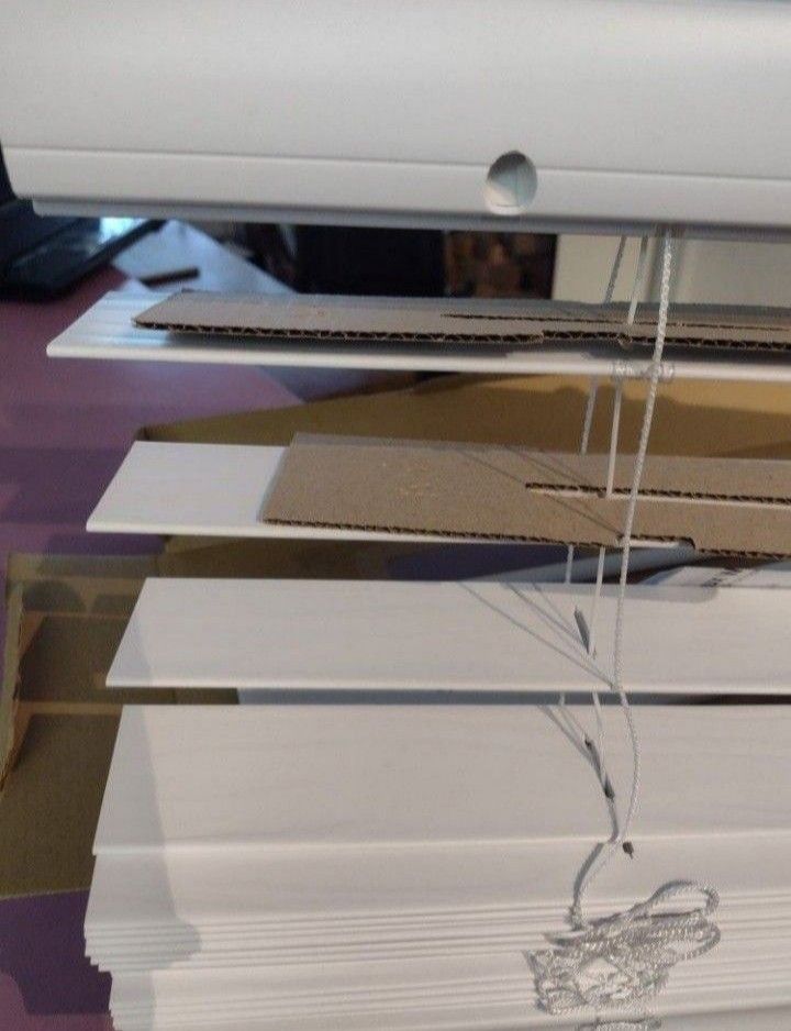 Faux Wood Window Blinds In White