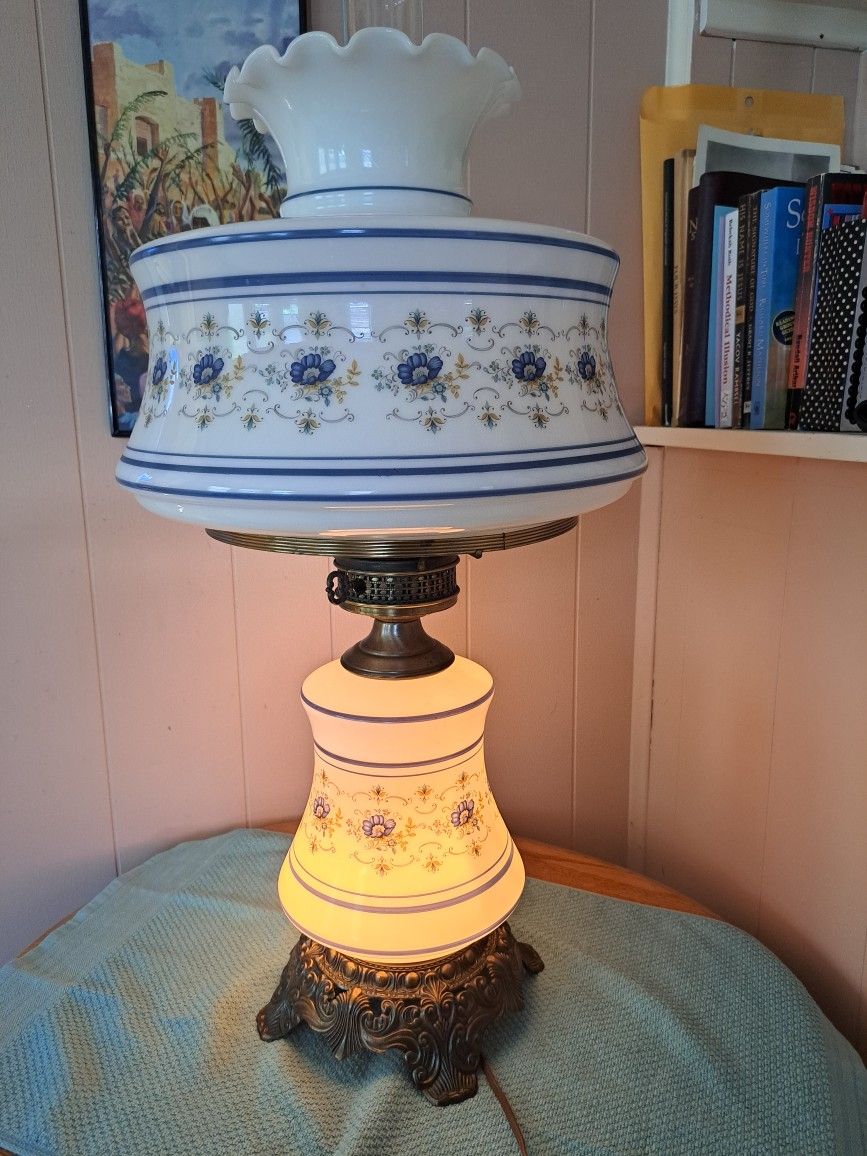 Large 26" Vintage Abigail Adams Hurricane Lamp Vintage  
