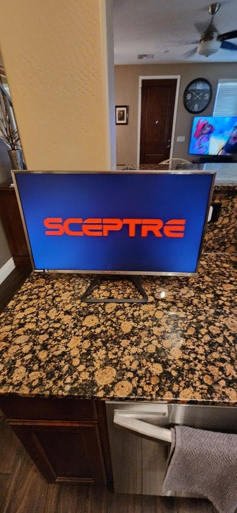 24 Inch Computer Monitor 