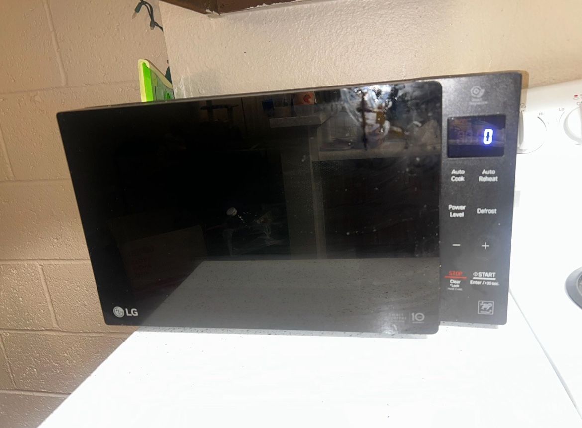 LG microwave