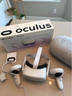 Oculus Quest 2 VR Headset - Like New Condition