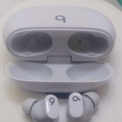 Beats True Wireless Earbuds