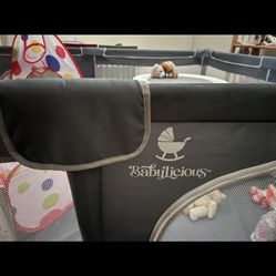 5‘ x 6‘ x 25“ playpen Babylicious