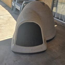Petmate Indigo Dog House