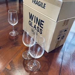 Wine Glasses 