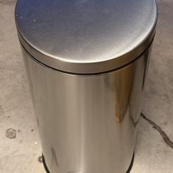 Simple human Garbage Pan