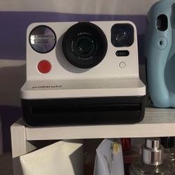 Polaroid