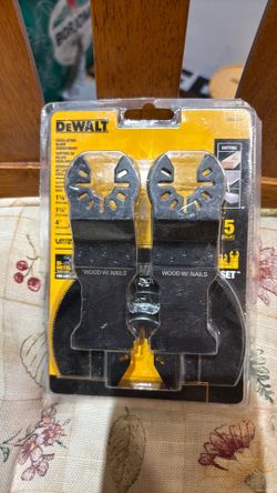 DeWalt five piece set multitool DeWalt five piece set multitool