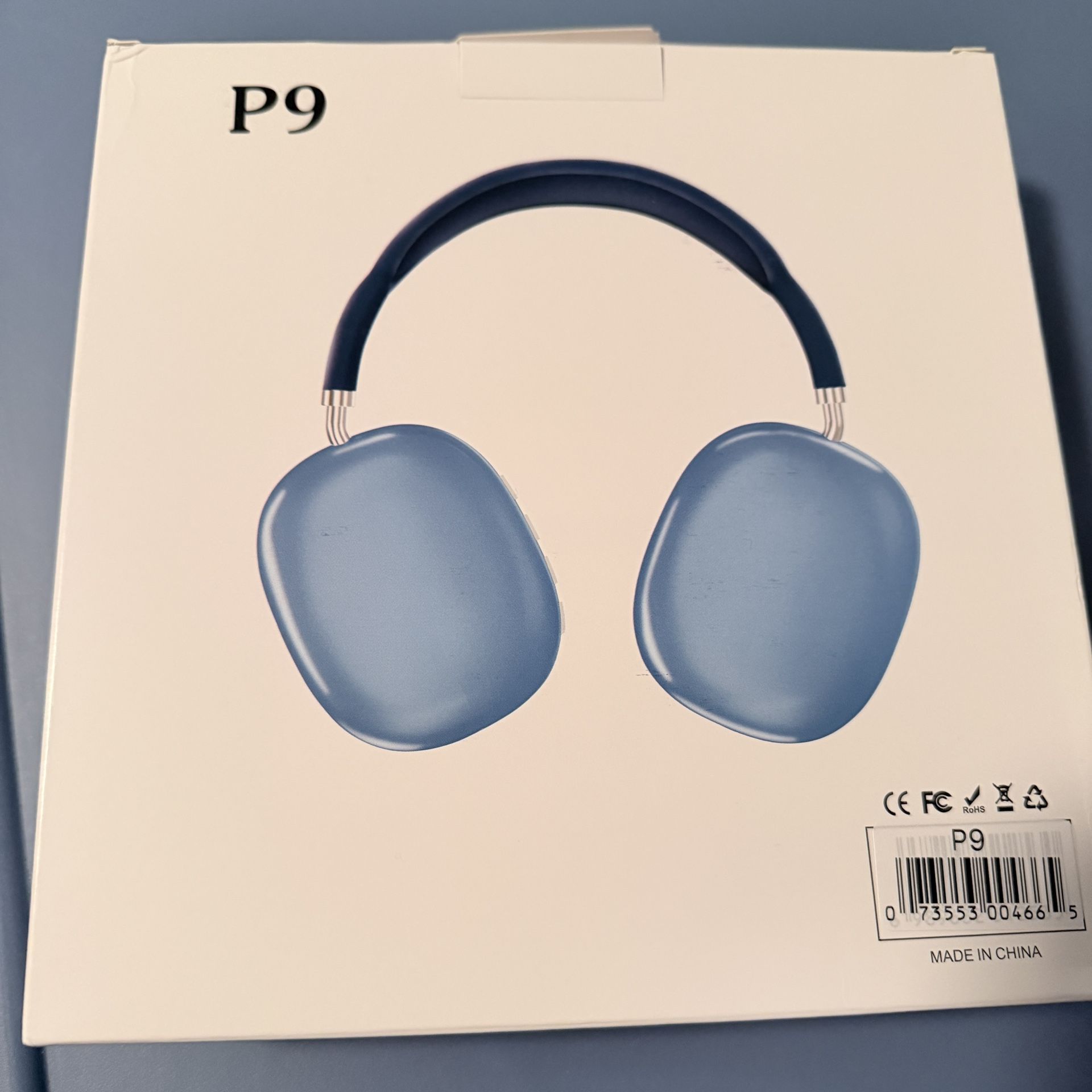 Blue headphones (not apple)