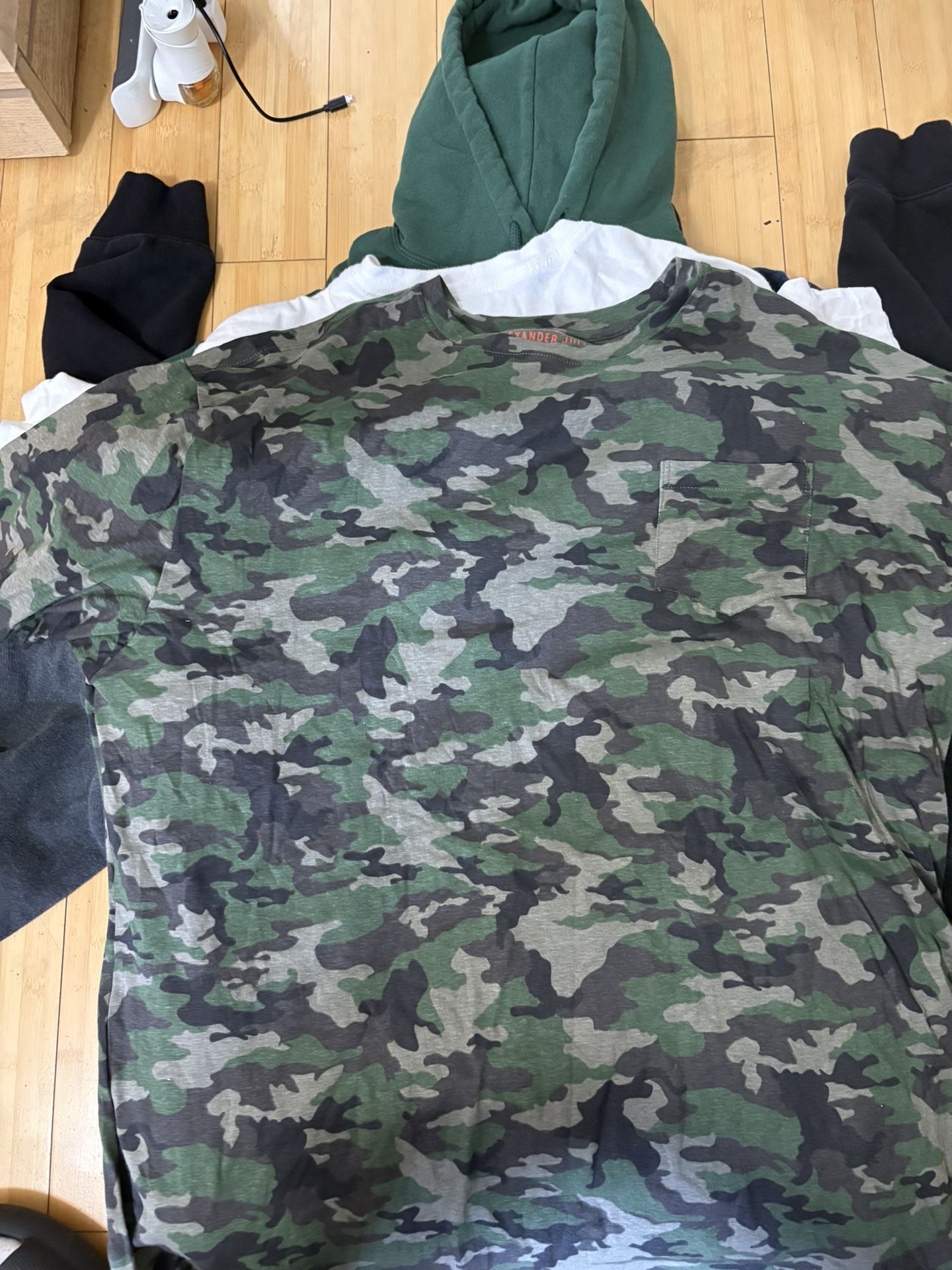 Tshirt