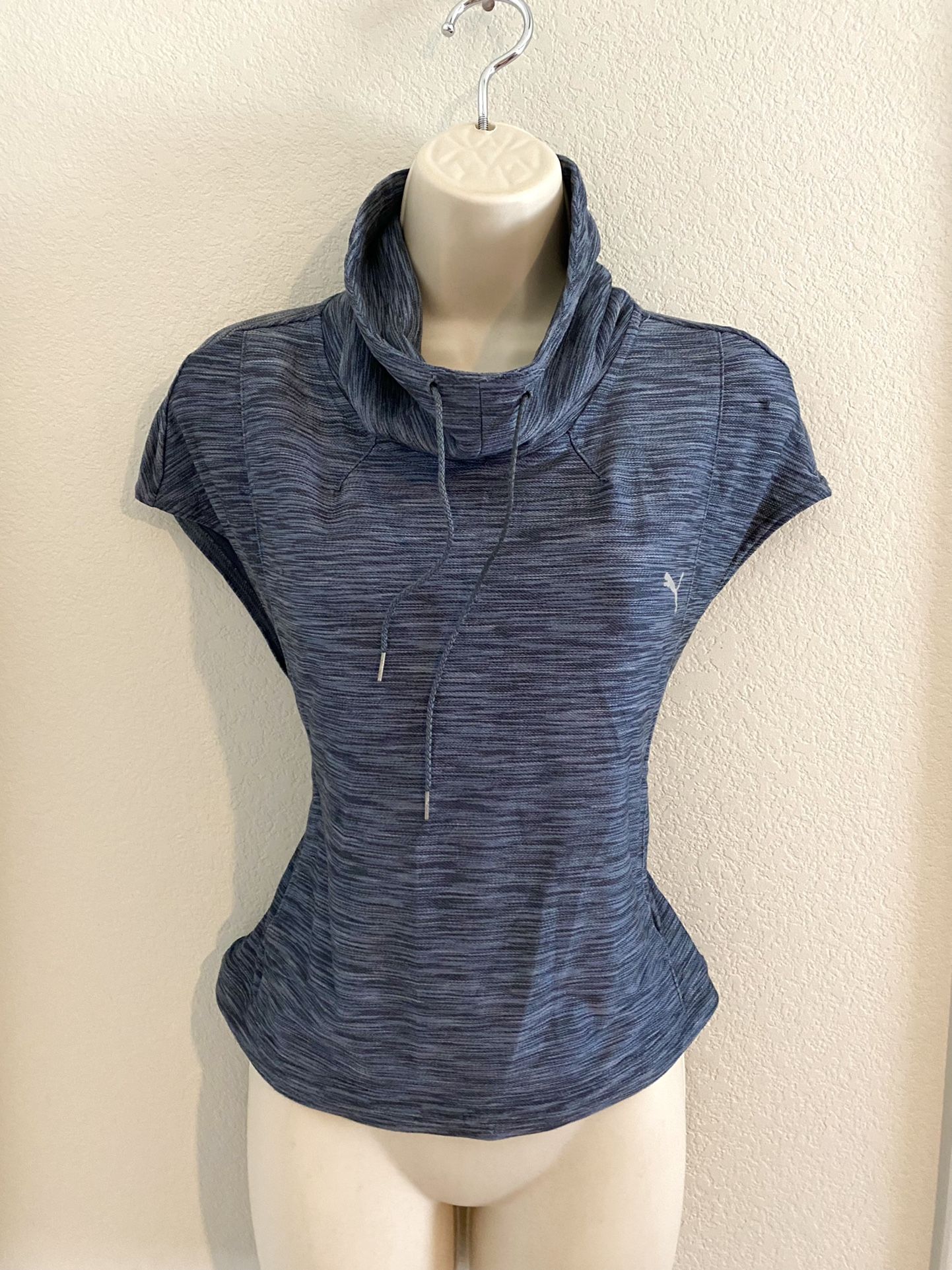 NWOT Puma short sleeved cowl neck pullover. Sz S