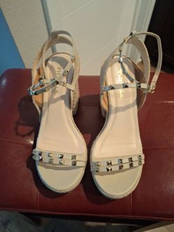 Novus US 10, Beige