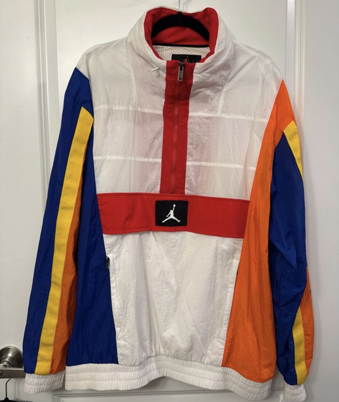 Nike Air Jordan Wings Windbreaker 