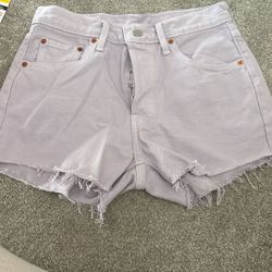 Lavender Levi’s Shorts 