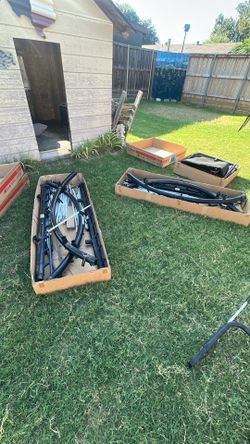 Large 13x13 Square Springfree Trampoline with Step