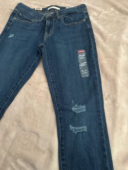 Womens Levis