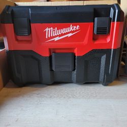 Milwaukee Vacumm