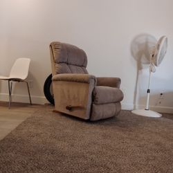Lay Boy Recliner Pinnacle