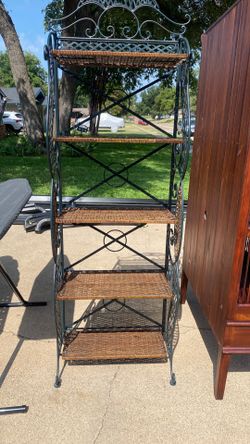 Tuscan style rack