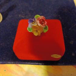 Coleport Vintage Porceline  Flower Brooch