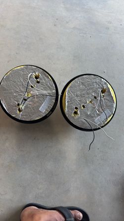 Light fixtures