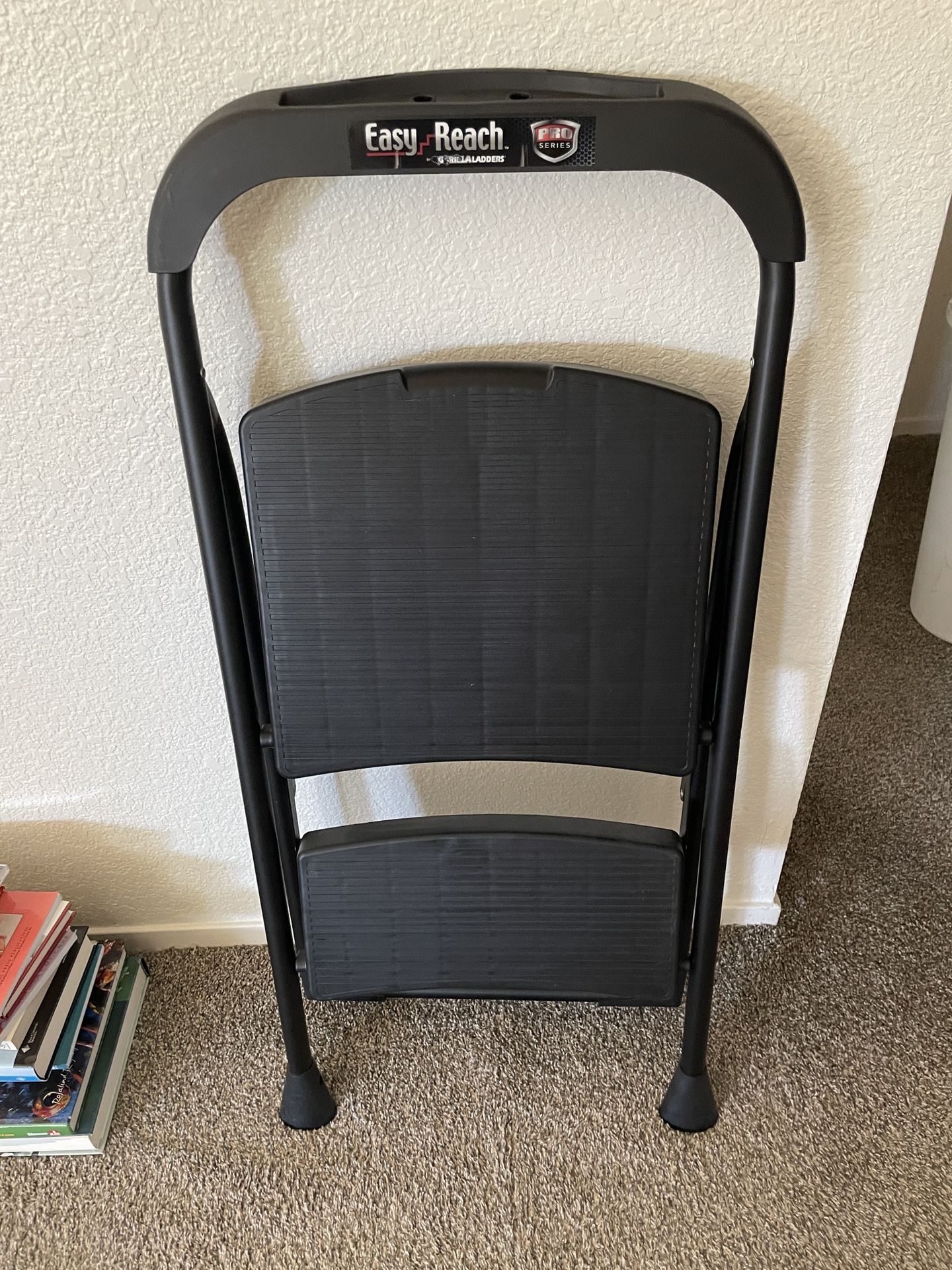 Easy Reach Step Ladder