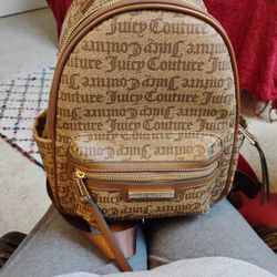 Juicy Couture Back Pack Purse 20$ From Marshalls It's The Real Deal It's A Smaller Version Of A Large Backpack Satchel Juicy Couture 