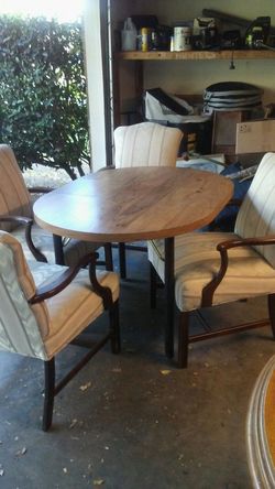 I have a retro table w/4 antique chairs