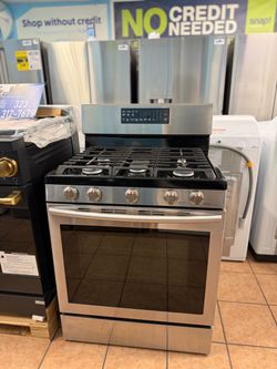 ✨LABOR DAY SALE✨ LG STOVE NEW