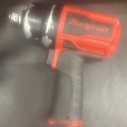 Snap On 1/2 Air Impact Wrench 