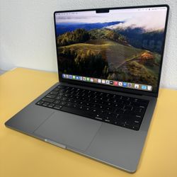 Macbook Pro (2023) 14” Apple M3 10-core GPU -8gb RAM SSD 512gb 