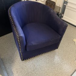 Swivel Chair - Free